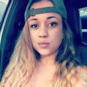 Meet your Posher, Allyson